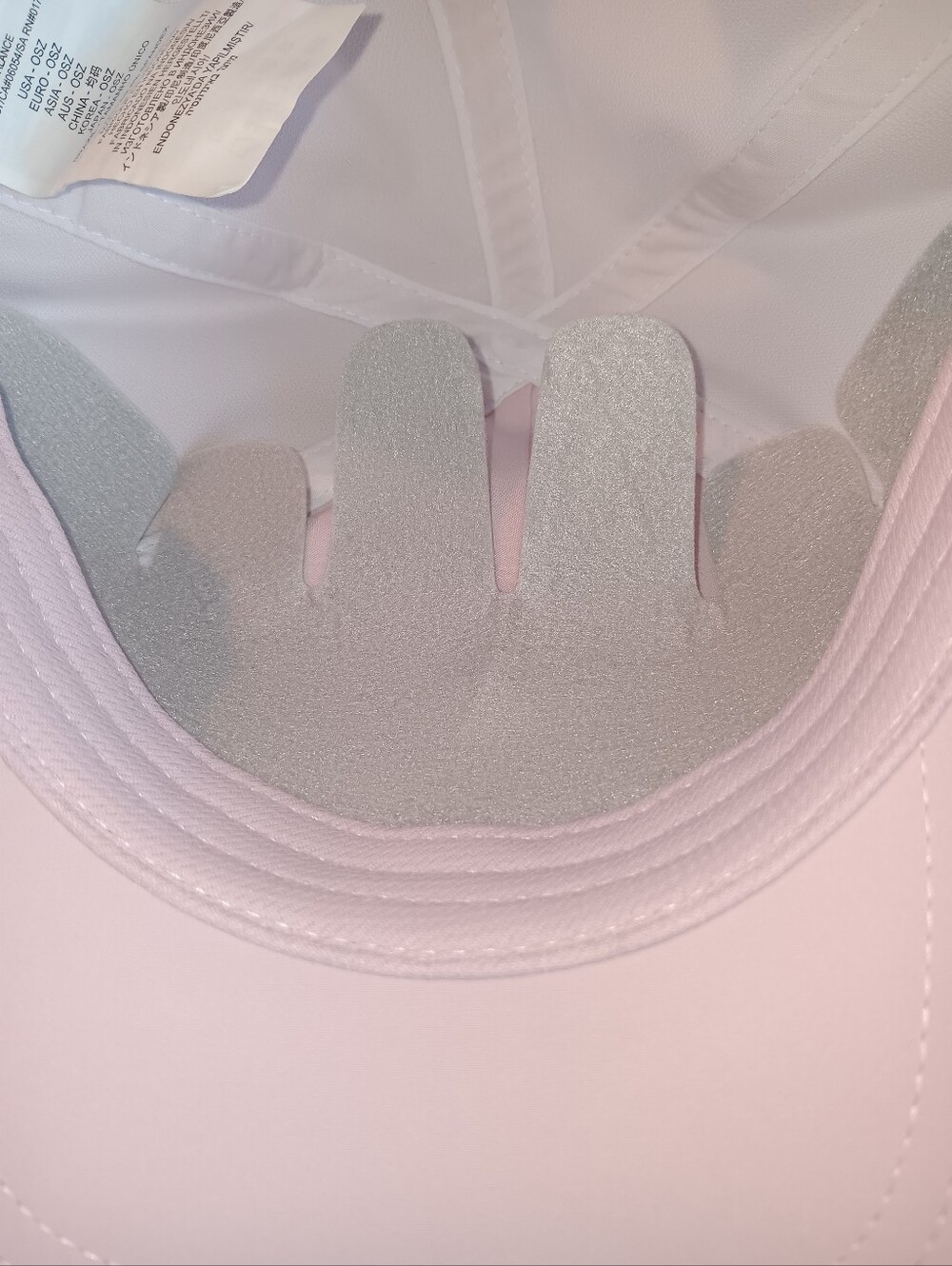 New Balance Light Pink Cap with NB Logo - Picture 5 of 7